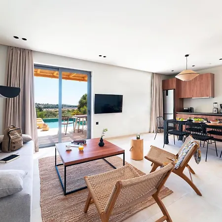 Violetta Massari Hills By Plus * Malona Village